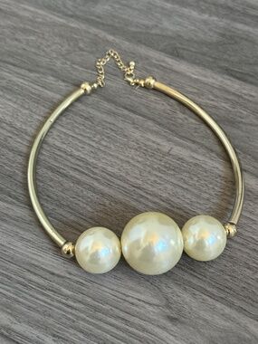 Pearl Choker Necklace Gold Tone Tube Bar Adjustable Minimal Classic